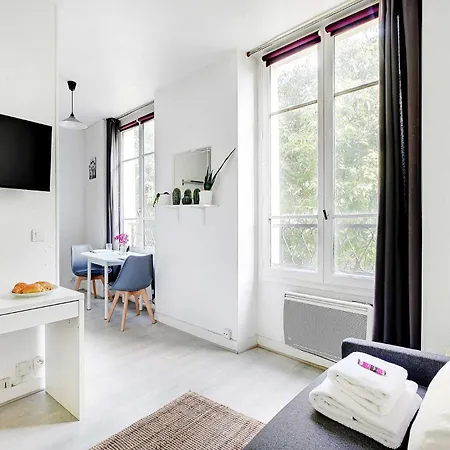Apartment Amazing In The Heart Of The Marais *